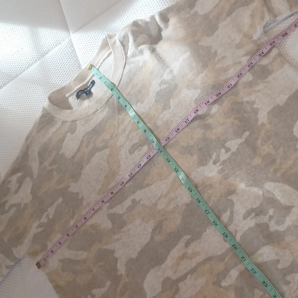 ☀️Ocean Drive Camo Sweatshirt - Picture 3 of 8